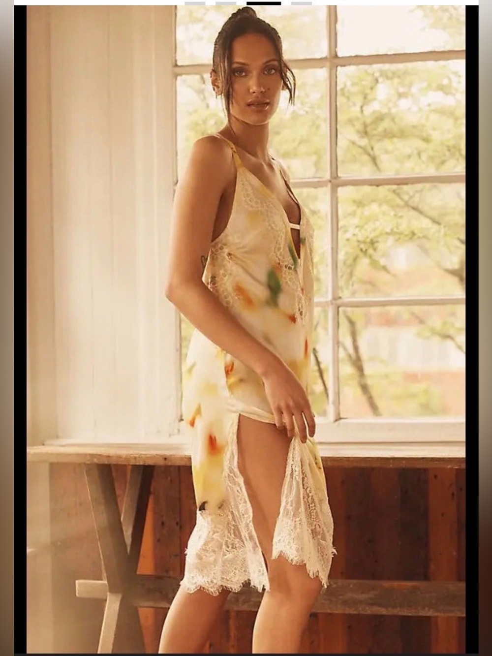Anthropologie Lyrebird
Silky Midi Dress
